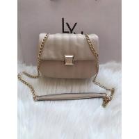 ราคา พร้อมส่ง LYN new collection สะพายได้ 2 เเบบ รุ่นขายดีเรียบหรู ทรงหมอนหนังโซฟา รุ่นตำนาน ใช้งาน 2 เเบบครอสบอดี้เเละคล้องไหล่ (20499334656)