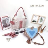ราคา กระเป๋าสะพายข้าง 3 ซิป แบรนด์ Aisikadan แท้ ขนาด 10 นิ้ว ได้สาย 2 แบบ (19555477381)
