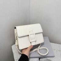 ราคา KBP022 กระเป๋าสะพายหน้าเข็ดขัด สายเปีย 20x7x16cm 20x7x16cm (19861116482)