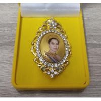 ราคา เข็มกลัด ล็อกเก็ตพระบรมฉายาลักษณ์ พระพันปีหลวง ล้อมเพชร พร้อมกล่อง (19965165563)