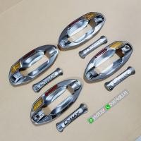 ราคา เบ้ากันรอยพร้อมมือจับ Isuzu d max ตีตรา Gold Series สำหรับ 4 ประตู ใส่ปี 2002 2011 (7902511818)
