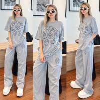 ราคา เซทเสื้อคอกลมแขนสั้น ทรง oversize นิดๆหน่อยๆ มาพร้อมกางเกงขายาวทรงกระบอก ชุดเซต ชุดเซ็ท Yunaka (20694306252)