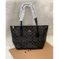 ราคา ของแท้ Coach 4455 Zip Top Tote Signature Canvas Women กระเป๋าสะพาย กระเป๋าทรงช๊อปปิ้งมี วิป (16948422685)