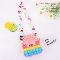 ราคา FLASH SALE ถูกที่สุด มอบของขวัญ กระเป๋าซานต้าเมสเซนเจอร์ กระเป๋าสะพ กระเป๋าเป้น่ารัก กระเป๋าใส่เหรียญ กระเป๋าใส่เหรียญหนูไพโอเนียร์ (17428820597)
