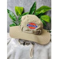 ราคา NEW หมวกเดินป่ากันแดดมีเชือกล็อกกันปลิว หมวกแฟชั่น หมวกเดินป่าปัก (15527308344)