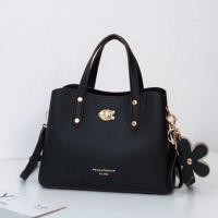 ราคา K 87064 กระเป๋าสะพายข้าง 3ช่องใหญ่ หนังPUพรีเมี่ยม แบรนด์แท้Karaya (21109039343)