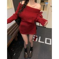 ราคา ชุดเดรสไหมพรม ผ้าร่องเปิดไหล่ สีแดง ต้อนรับคริสต์มาสนี้ สินค้าพร้อมส่ง CZ460 (21173151144)