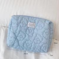 ราคา Ins กระเป๋าเครื่องสําอาง กระเป๋าแต่งหน้า กระเป๋าจัดระเบียบ สีแคนดี้ กระเป๋าเครื่องสําอางค์ กระเป๋าเครื่องสําอางค์ KKHOME (18219295261)