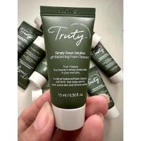 ราคา พร้อมส่ง Truty โฟมล้างหน้าชาเขียวสูตรอ่อนโยน ขนาดพกพา 15 ml แท้ ช่วยลดการเกิดสิว ช่วยให้หน้าสว่างกระจ่างใส (18535965277)