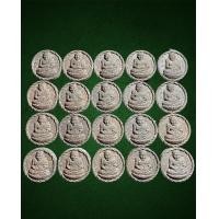 ราคา ชุด20องค์ หลวงปู่ทวด เนื้อว่านดำดินกากยายักษ์ วัดห้วยมงคล ปี51 (14163059625)
