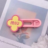 ราคา เครื่องเพชรพลอยสุดเกาหลีแบบใหม่ Hyuna MIU ลายดอกไม้ตัวอักษรกิ๊บติดผมม้ากิ๊ฟติดผมสำหรับเครื่องประดับผมแฟชั่นสำหรับผู้หญิง (20700369432)