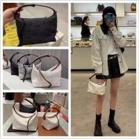 ราคา Loewe luo Ywei กระเป๋าผู้หญิง22ใหม่ Cubi กล่องข้าวกลางวันกระเป๋าแบบหนีบแขน Jacquard ผ้าใบเย็บแบบพกพากระเป๋าสะพายไหล่ (20487477969)