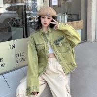 ราคา แจ็คเก็ตยีนส์ผู้หญิง สีเขียวมะหนาว พร้อมส่ง (17562535548)
