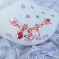 ราคา สายโซ่รองเท้าแตะ เครื่องประดับโลหะใหม่จี้รูปจระเข้ โลหะแบบทำมือ ไข่มุก หมุดย้ำ พังค์ เพชร อัญมณี โซ่ชุดรองเท้าเครื่องประดับ (20045649687)