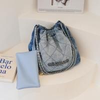 ราคา กระเป๋าเป้สะพายหลัง กระเป๋าสะพายไหล่ ผ้ายีน ทรงบักเก็ต แต่งสายโซ่ ประดับเพชร ขนาดใหญ่ จุของได้เยอะ แฟชั่นเรโทร สําหรับผู้ชาย และผู้หญิง 2023 กระเป๋าคาดอก ขนาดเล็ก กันน้ํา สีโปร่งใส (21010845185)