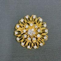 ราคา เข็มกลัดทองเครื่องประดับไทย เข็มกลัด เข็มกลัดทอง เข็มกลัดดอกไม้ เข็มกลัดนกยูงลวดลายต่างๆเกรซเข็มกลัดติดเสื้อเข็มกลัดคนท้อง (21114462410)