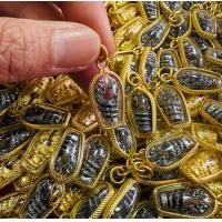 ราคา จี้นาคเกี้ยว นาคเกี้ยวสุดยอดเครื่องรางเสริมดวงเรื่องของความรักโดยจะมีลักษณะของพญานาคสองตัวพันเกี่ยวกันเป็นเกลียว (19303245490)