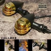 ราคา ไฟเลี้ยวแต่งทรงกระสุนฝาตะแกรง สีดำ ทอง สำหรับมอเตอร์ไซค์สไตล์ วินเทจ คลาสสิค คาเฟ่ เรโทร บอบเบอร์ HD อื่นๆ (15624490839)