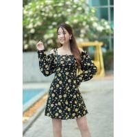 ราคา มินิเดรสสายเดี่ยวลายดอกทานตะวันจิ๋ว แบบผูกเอง เว้าไหล่แขนยาว ติดกระดุมด้านหน้าเปิดได้ มีโบว์ผูกเส้นเล็กผูกเอว (17147785173)