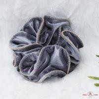 ราคา ยางรัดผม ผ้ารัดผมแบบโดนัทบิดเกลียว ผ้ากำมะหยี่ประดับเม็ดกลมสีทอง (16020980933)