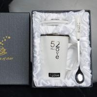 ราคา แก้วแบบคู่รัก520แก้วมัคหนึ่งคู่แก้วเซรามิคใช้ในบ้านสำหรับทั้งชายและหญิงพร้อมฝาช้อนแก้วน้ำชาสำหรับสำนักงาน (10577878804)