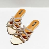 ราคา MarchShoes Zara Sandals รองเท้าแตะผ้าไหม ประดับเส้นเพชรคริสตัล รุ่น Zara ส้นเตี้ย พื้นยางกันลื่น (15260918430)