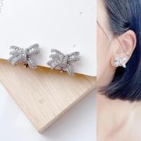 ราคา เจาะ หนีบ ต่างหูหนีบ แนวเพชรcz ติดหู เพชรยาว ใส่ออกงาน ต่างหูหนีบเจ้าสาว งานเพชรสวย ไม่ได้เจาะหู (20339087554)