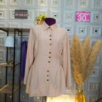 ราคา เสื้อเชิ้ตสม็อคเอว ระบายแขน ทรงสวยพริ้ว ผ้าเย็นสบาย สีสวยสดใสมากๆ เหมาะกับทุกคน น่ารักมากกก DE46 (17307564238)