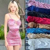 ราคา ชุดพีอาร์ เดรสสายเดี่ยว ผ้ากำมะหยี่ลายน้ำ ทรงสวย (20063807009)