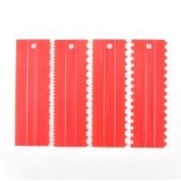 ราคา พร้อมส่ง ชุดแผ่นปาดเค้ก 4 ชิ้น 8 ลาย Scraper Smoother เซ็ตหวีตกแต่งเค้ก ที่ปาดเค้ก มีดปาดเค้ก ที่ปาดครีม (20804722499)