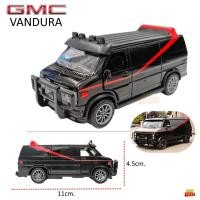 ราคา โมเดลรถเหล็ก GMC VANDURA สเกล1 36 รถตู้ เปิดประตูได้ มีไฟ มีเสียง โมเดลรถตู้ (20675751416)