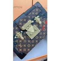 ราคา HOT กระเป๋าสะพายข้างหลุยรุ่นแม่อั้มทรงสีเหลี่ยม ขนาด 8 นิ้ว สินค้าเกรดพรีเมียม มาพร้อมกล่อง (15302142696)