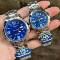 ราคา Watchtime นาฬิกาข้อมือคู่รัก หน้าปัดเลขขนาด 3243มม สายเลทตัดสายได้ สายคลิปลอค สวมใส่ง่าย ฟรีกล่องหนังสีขาว (13281551887)