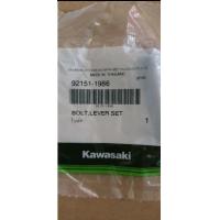 ราคา น้อตยึดมือครัชKSR 92151 1986 (11552445558)