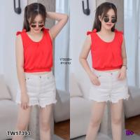 ราคา TW17393 เสื้อ สาวอวบ คอกระเช้า แต่งโบว์ไหล่ (13517685815)