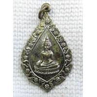 ราคา เหรียญ หลวงพ่อขาว วัดจันทร์ประดิษฐาราม กทม ปี2516 หลวงปู่โต๊ะร่วมปลุกเสก กะไหล่เงิน (12350991690)