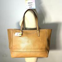 ราคา กระเป๋าถือ COACH แท้ หนังแท้ มีตำหนิ หนังมีรอยแตกร้าวทั้งใบ ลดราคาขาดทุน COACH 23576 SAFFIANO MEDIUM CITY TOTE Toffee Clearance (21181756171)
