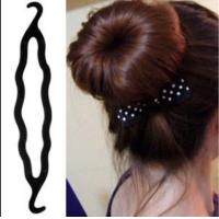 ราคา HomeBest อุปกรณ์ทำผม ดังโงะ โดนัท อุปกรณ์ทำผม โดนัทแบบมีตะขอเกี่ยว ให้มีทรงผมเก๋ แฟชั่น สวย สไตล์สาวเกาหลี (2936424417)