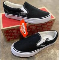 ราคา รองเท้าVans CHECKERBOARD SLIP ON สวยแท้ 100 รองเท้าลำลอง รองเท้าผ้าใบ รองเท้าแฟชั่น รองเท้าหนัง (15927634438)