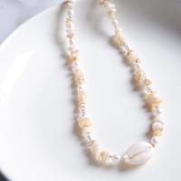 ราคา สร้อยหอยหินแตก สลับมุกธรรมชาติ แต่งจี้หอยเบี้ย สร้อยไปทะเล สร้อยหอยเบี้ย สร้อยมุกน้ำจืดแท้ (17381822736)