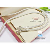 ราคา สร้อยเงินแท้สุโขทัย งานสุโขทัยแท้ ลายสี่เสากลม ห้อยพระ 1 องค์ หนัก 1 6 2 บาทตัน ยาว 20 24 นิ้ว เรือนเงินแท้ (11713482927)