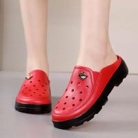 ราคา ꕥCatalog shoesꕥ รองเท้าคัชชูเปิดส้นแต่งฉลุ ประดับหมุดหงส์ติดคริสตัลเพชร 4 สี เบอร์ 36 40 120 (19956019214)