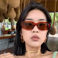 ราคา แว่นตากันแดด Cat Eye แว่นตากันแดดผู้หญิง Retro กรอบแว่นตา แว่นทรงเหลี่ยม (19671793207)