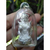 ราคา เลี่ยมกรอบพร้อมใช้ กล่องเดิมครบ หนุมานทรงเครื่อง รุ่น เศรษฐีทันใจ เนื้อสัมฤทธิ์ชุบเงินจิวเวลรี่ NO 285 หลวงพ่อหวั่น วัดคลองคูณ จ พิจิตร (19758061296)