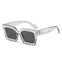 ราคา GENTLE MOSCOT Western Trend Diamond Print Square Sunglasses Anti Uv Luxury Fashion Shades For Women (20945111278)
