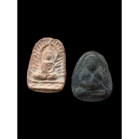 ราคา หลวงพ่อกวย วัดโฆสิตาราม พิมพ์ซุ้มกอ กับพิมพ์สังขจาย เนื้อดินเดิม 2008 (15947680531)