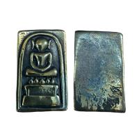 ราคา พระสมเด็จไกเซอร์เนื้อเหล็กไหลเมฆพัตรผ่านพิธีกรรมปลุกเสกเรียบร้อย (12562151885)