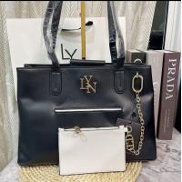 ราคา พร้อมส่ง กระเป๋า Lyn shopping ตัวใหม่ มีใบลูกใส่เหรียญใส่บัตรแบงค์ (15438270812)