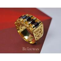 ราคา แหวนพลอยโกเมนแถว พลอยโกเมนแท่ง โกเมน 5 เม็ด ด้านข้างมีการฉลุลายตัวเรือนทองคำแท้ 18K การันตีด้วยใบรับประกันจากทางร้าน (12512223087)