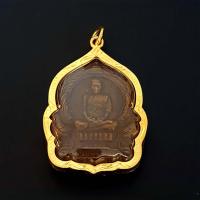 ราคา พระเครื่อง จี้พระ หลวงพ่อรวย วัดตะโก รุ่นรวยพันล้าน เลี่ยมกรอบชุบทอง100 หลวงพ่อรวย ปาสาทิโก จี้เครื่องราง (3789278027)